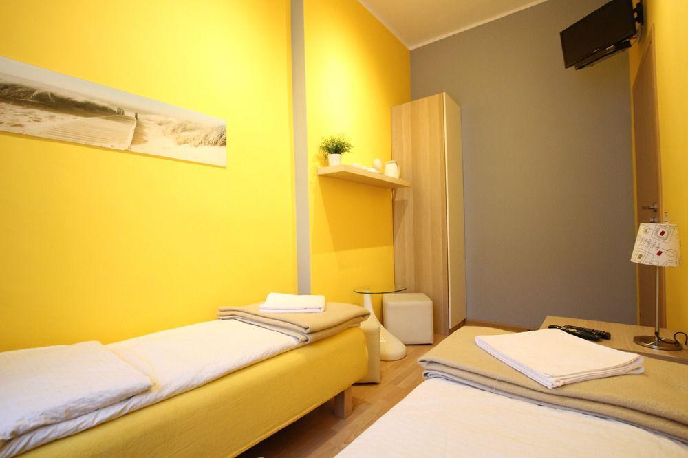 Rainbow Apartments 3 Красков Екстериор снимка